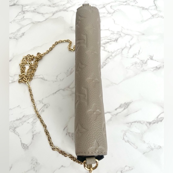 ❌SOLD❌ Authentic Louis Vuitton Felicie Pochette Empreinte Turtledove Crossbody - Picture 6 of 14